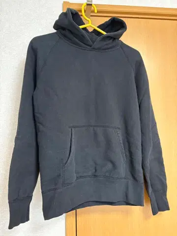 오르치발 1 블랙 후드티 후드 부착