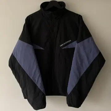 new balance 충전솜 아우터 블루종