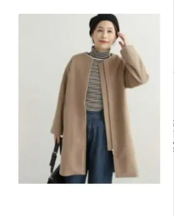 어반 리서치 도어스 노카라 미들 코트 울 코트 M 사이즈