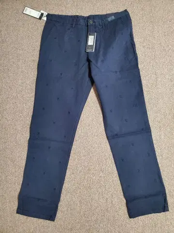 TOMMY HILFIGER 네이비 팬츠 34 x 32 정가 17,000엔