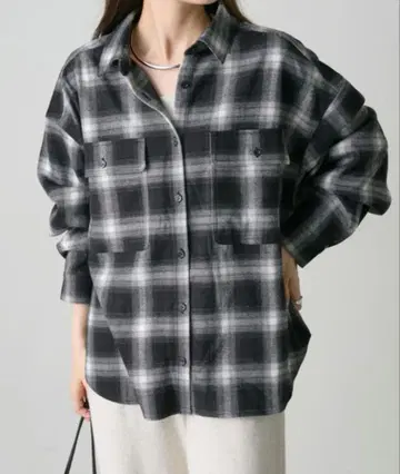 퓨어세신 [ Du noir ] 옴브레 체크 W 포켓 오버 셔츠