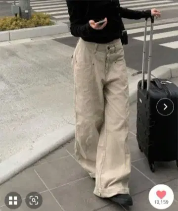 미사용 새상품 M 사이즈 에니원모어 절개 코튼 와이드 팬츠