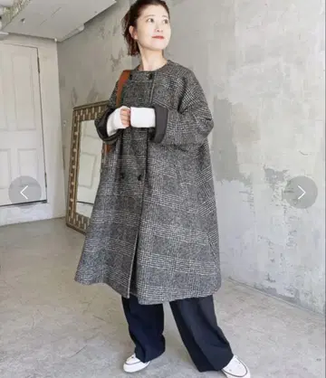 Spick & Span W 슬라이버 노카라 체크 판초 코트