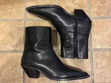 Zara 가죽 부츠 블랙