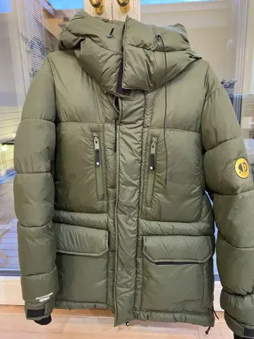 ZARA 후드 부착 다운 자켓 S 사이즈 올리브 그린