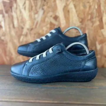 [ 미사용 ] CHILLES SORBO 펀칭 가죽 24.5cm