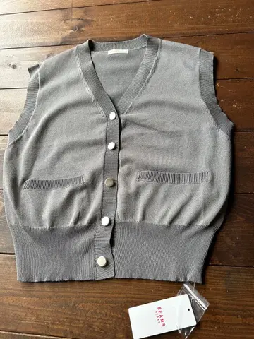 BEAMS HEART 그레이 베스트 FREE 사이즈