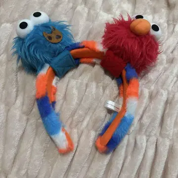 엘모와 쿠키 몬스터 머리띠