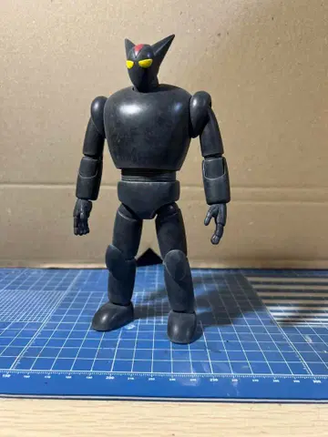 MODEROID 블랙 옥스 완성품