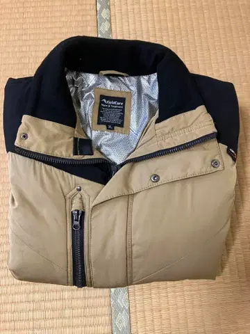 겨울용 방한 나일론 자켓 충전솜 베이지/블랙 3L