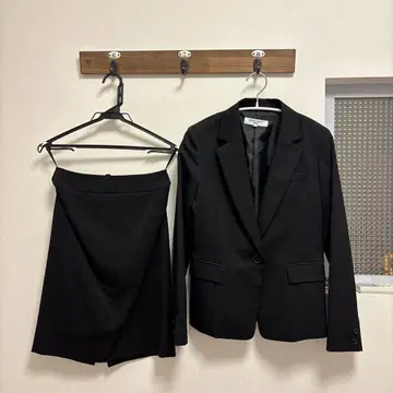 NATURAL BEAUTY BASIC 취업 정장