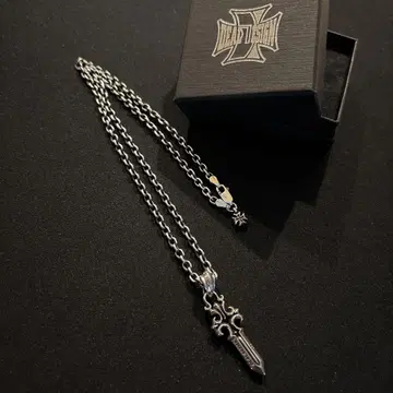 딜 디자인 검 모양 실버 목걸이 50cm