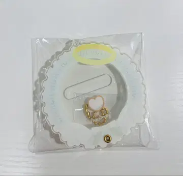 후쿠야 Fukuya 캔뱃지 아크릴 프레임 엔젤 하트 화이트