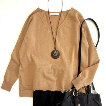 새상품급 DouDou 울 캐시미어 V넥 니트 카멜