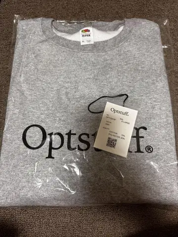 Optstuff 트레이닝복 입니다.