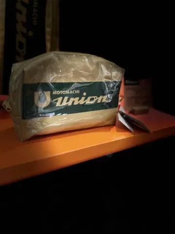 MOTOMACHI UNION 트리플 콜라보레이션 파우치 골드