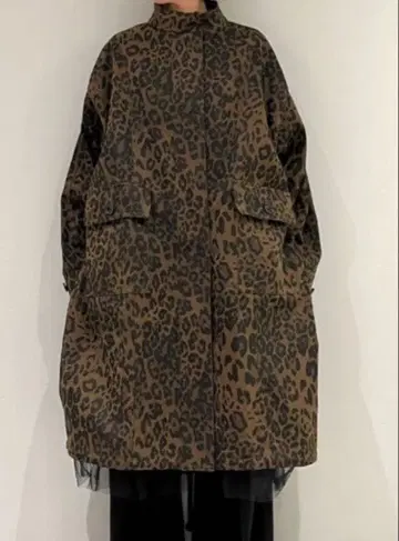 Maison Special 레오파드 무늬 리버서블 모즈 코트
