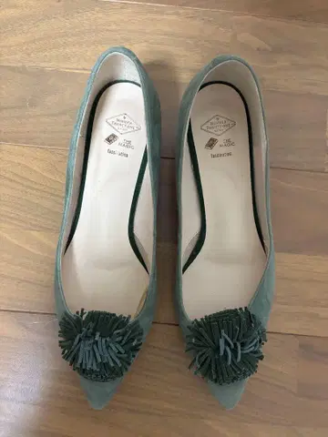 넘버투웬티원 펌프스 23.5