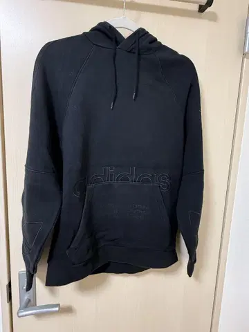 adidas 블랙 후드 부착 후드티
