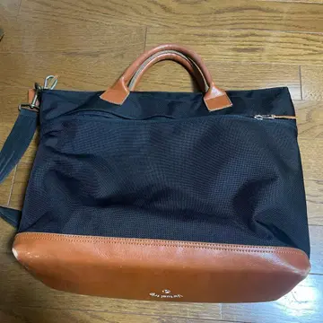 나일론과 가죽의 백