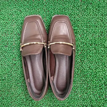 VIVIAN 스퀘어토 브라운 로퍼 SS 21.5cm