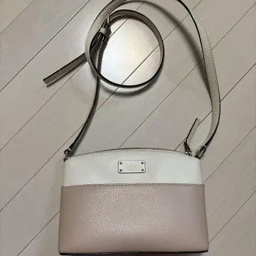Kate Spade 숄더백 화이트/핑크