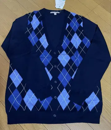 택 포함 미사용품 V넥 가디건 네이비 계열 XL 울 100%