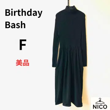 Birthday Bash 터틀넥 리브 니트 원피스 하이넥