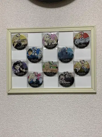 강철의 연금술사 캔뱃지 콜라보 카페 아니파라