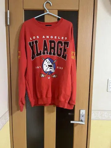 XLARGE 로스앤젤레스 스웨트 셔츠 레드