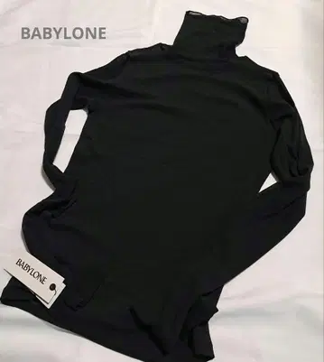 택 포함 새상품 BABYLONE 블랙 미즈요리 시어 티셔츠