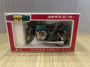 다이아펫 카와사키 Z 1300 오토바이