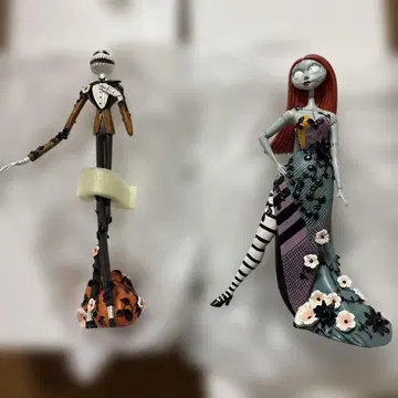 잭 샐리 나이트메어 비포 크리스마스 할로윈 에네스코 입상