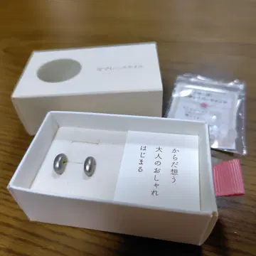 나데시코 스타일 흐릿한 달 초승달 귀걸이