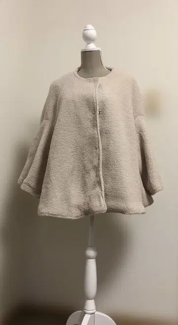 택 포함 새상품 보아 숏코트