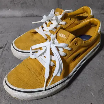 [ VANS ] 반스 (24.5) V311 581237-0002 스니커즈