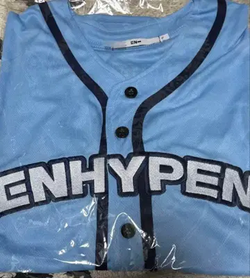 ENHYPEN 유니폼 셔츠 성훈 트레이딩 카드 없음