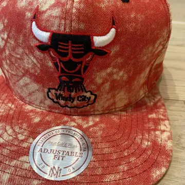 [ bulls Mitchell & Ness 콜라보 ] 캡