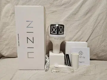 NiziU 응원봉 화이트 (동작 확인 완료)