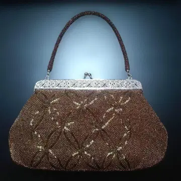 [ 추가 가격 인하 ] 비즈 백 브라운 골드 기모노 가방 파티