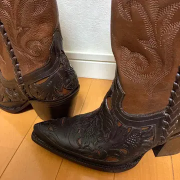 그레이스 콘티넨탈 카빙 웨스턴 부츠