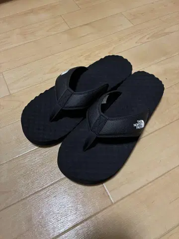 THE NORTH FACE NF02451 남성용 샌들
