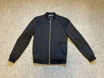 ZARA 블랙 MA-1 자켓