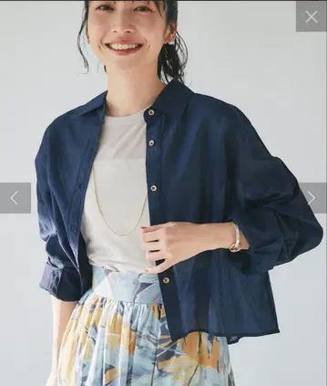 La boutique BonBon 시어 크롭 셔츠
