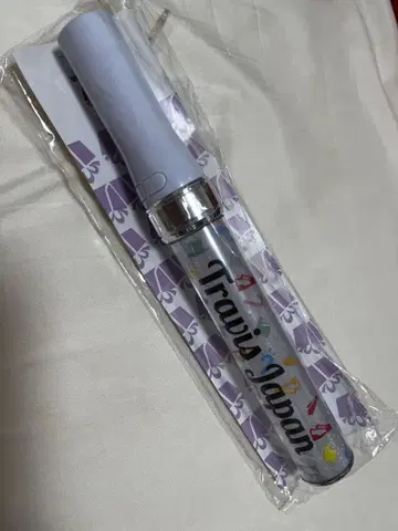 새상품급 TravisJapan 선물 응원봉 킨블