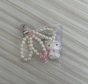 헬로키티 키링 펄풍 비즈