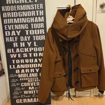 DeTaiLS 숏 더플 코트