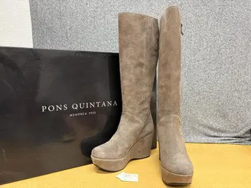 폰스 퀸타나 PONS QUINTANA 스웨이드 통굽 롱 부츠 A25601