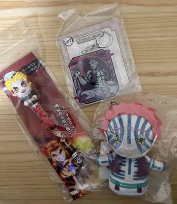 렌고쿠 쿄쥬로 볼펜 아카자 아크릴 키링 아카자 봉제 인형 세트