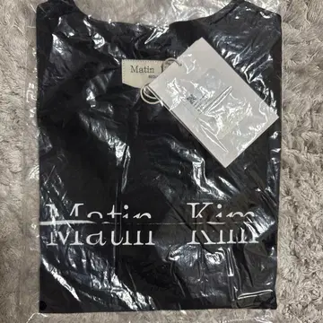 Matin Kim 블랙 크롭 T셔츠 M